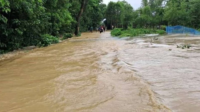 বন্যার্তদের পাশে মালয়েশিয়ার বাংলাদেশ ফোরাম অ্যাসোসিয়েশন