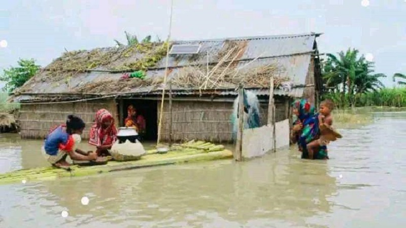 এখনো পানিবন্দি হাজারো মানুষ, বাড়ছে খাদ্য সংকট-রোগবালাই