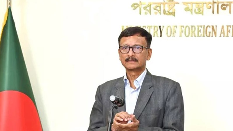 চীনের সঙ্গে সামরিক যোগাযোগ বাড়াতে চায় বাংলাদেশ”পররাষ্ট্রবিষয়ক উপদেষ্টা মো. তৌহিদ হোসেন”