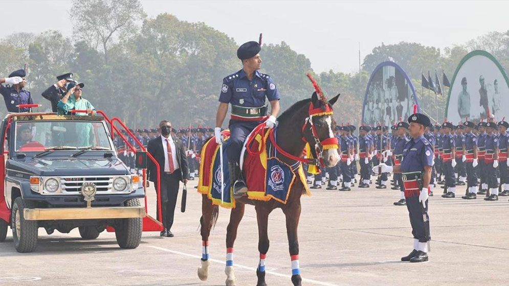 পুলিশ একাডেমিতে প্রশিক্ষণরত ৫৯ এসআইকে শোকজ