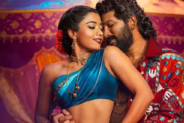 ‘পুষ্পা-২’ সিনেমা প্রথম দিনে কত আয় করেছে