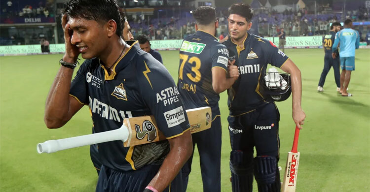 মোস্তাফিজের কিপটে বোলিংয়ের পরও হার দিল্লির, প্লে-অফে গুজরাট