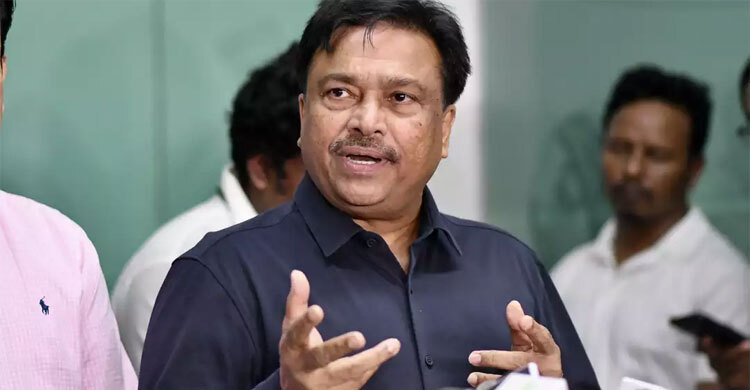 বিসিবি সভাপতি ফারুকের বিরুদ্ধে ৮ পরিচালকের অনাস্থা