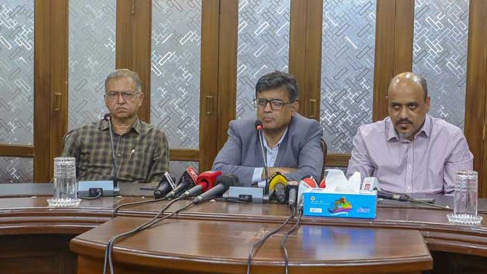 সবার সঙ্গে কথা বলেই মানবিক করিডোরের সিদ্ধান্ত: প্রেস সচিব
