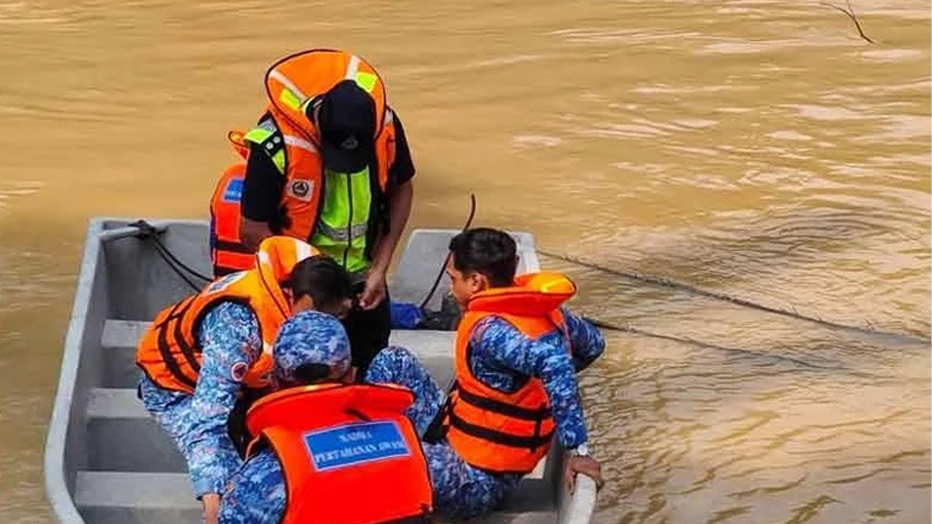 মালয়েশিয়ায় নদীতে মাছ ধরতে গিয়ে বাংলাদেশি নিখোঁজ