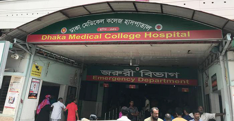ঢাকায় ট্রাকচাপায় মোটরসাইকেল আরোহীর মৃত্যু
