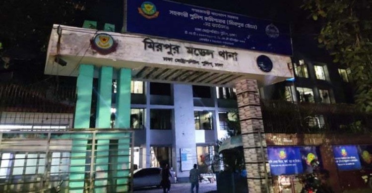 মিরপুরে ডাকাতির প্রস্তুতিকালে অস্ত্রসহ গ্রেফতার ৫