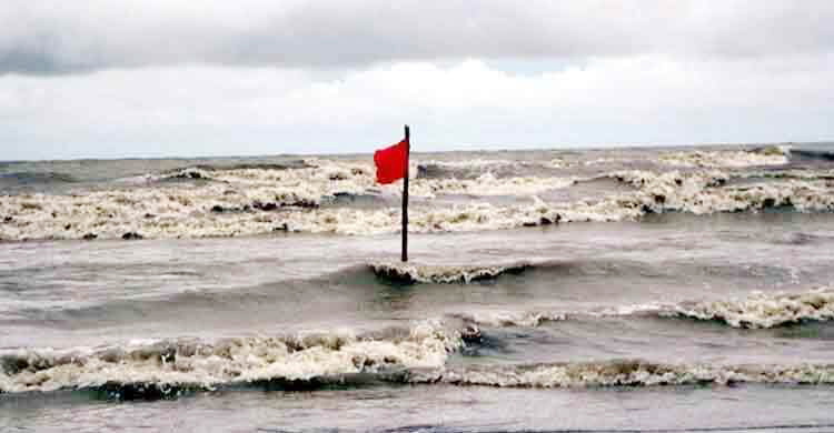 উপকূলীয় এলাকায় দমকা হাওয়া, সমুদ্র বন্দরে সতর্ক সংকেত