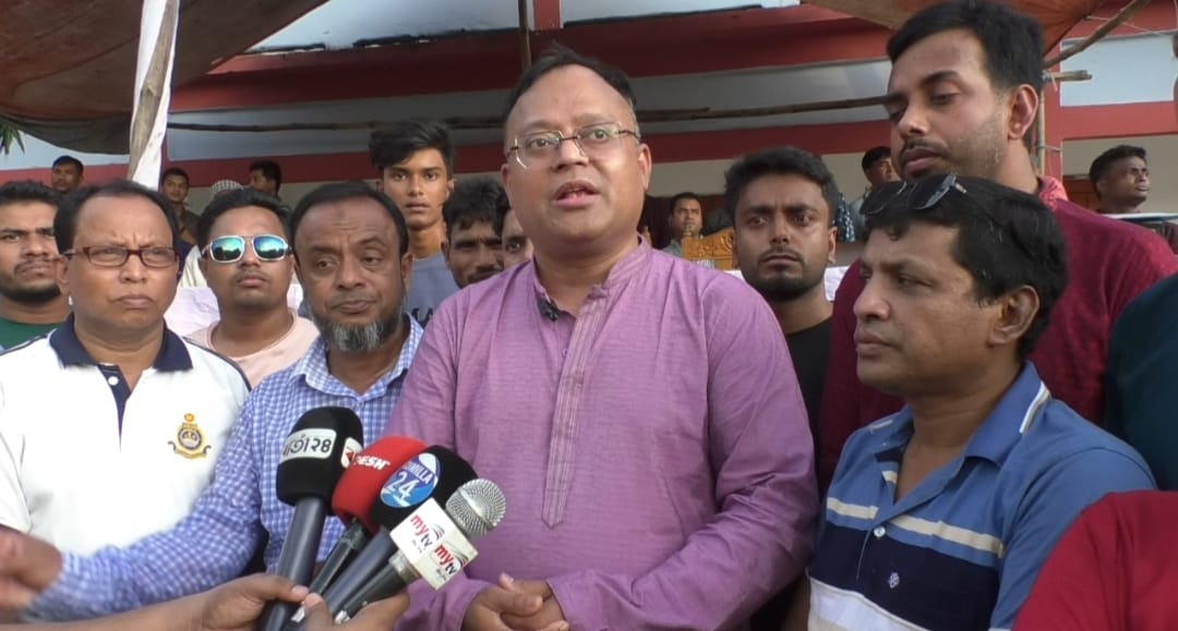 বিএনপি সাধারণ মানুষদের সঙ্গে নিয়ে নিয়ে নির্বাচন করবে : চৌদ্দগ্রামে ডা: গোলাম কাদের চৌধুরী