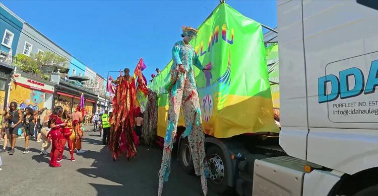 লন্ডনের রাস্তাজুড়ে ক্যারিবীয় সংস্কৃতির মহোৎসব