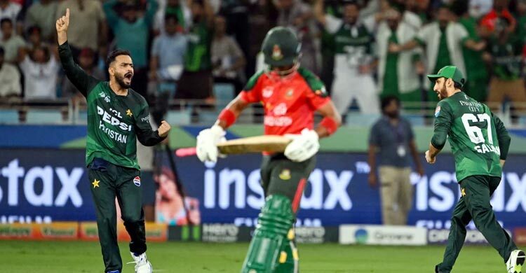 এশিয়া কাপ ক্রিকেট বাংলাদেশকে হারিয়ে ফাইনালে ভারতের সামনে পাকিস্তান