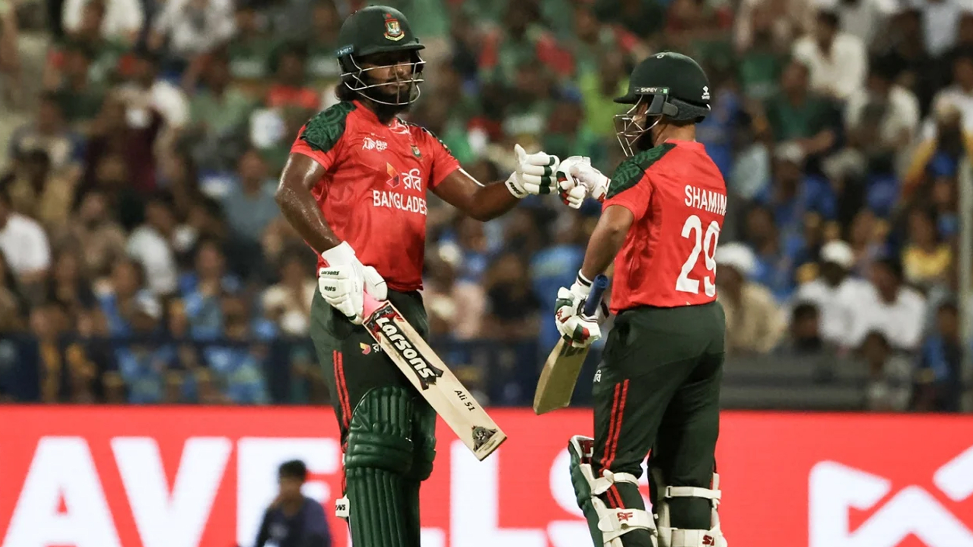 জাকের-শামীমের ব্যাটে বাংলাদেশের লড়াকু সংগ্রহ