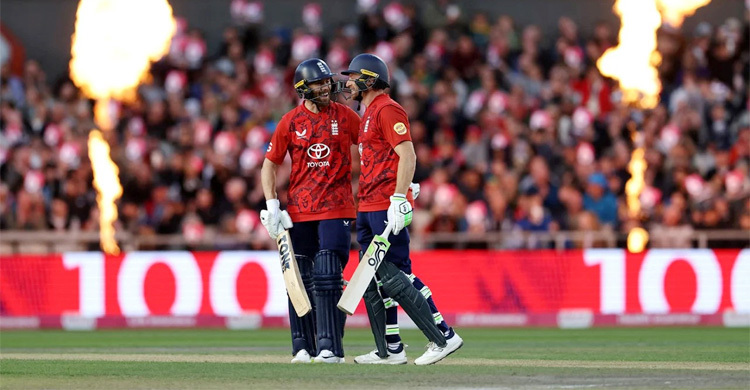 ইংল্যান্ডের রানের বন্যায় ভেসে গেলো দক্ষিণ আফ্রিকা