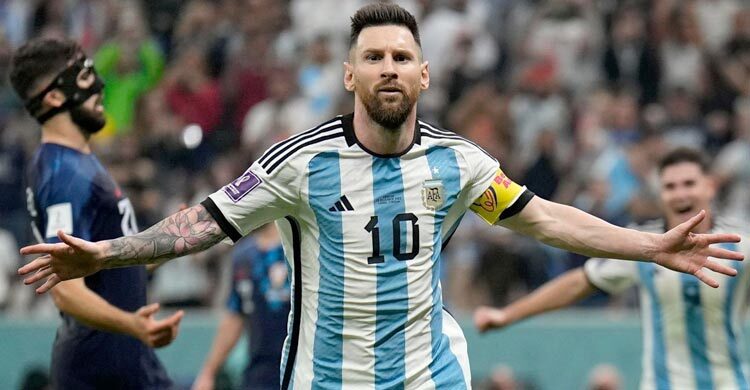 বিশ্বকাপ বাছাই রাত পোহালেই ঘরের মাঠে মেসির বিদায়ী ম্যাচে নামছে আর্জেন্টিনা