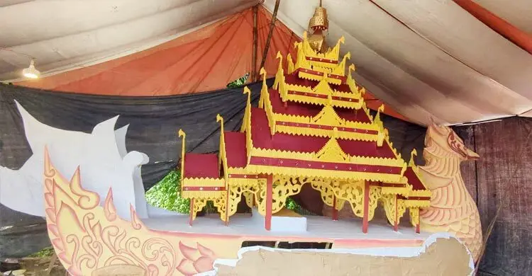 বান্দরবানের পাহাড়জুড়ে প্রবারণা পূর্ণিমায় উৎসবের আমেজ