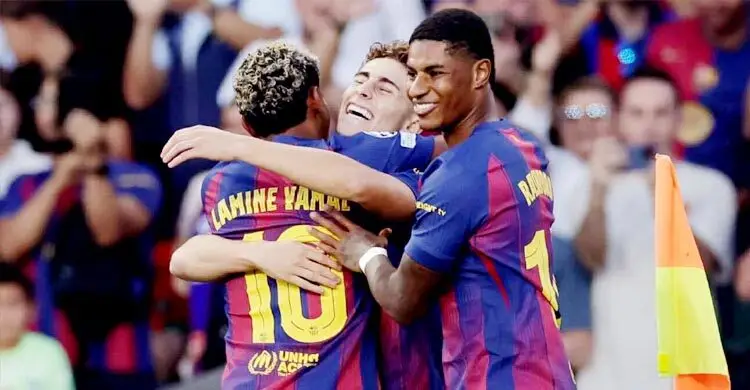 চ্যাম্পিয়ন্স লিগ ইতিহাসগড়া হ্যাটট্রিক লোপেজের, বার্সার গোল উৎসব