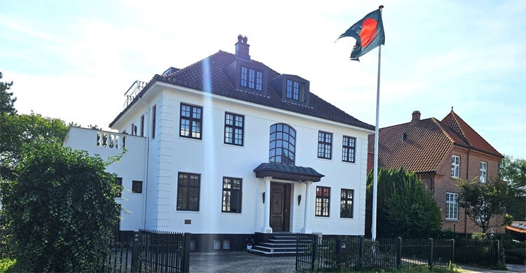 ডেনমার্কে বাংলাদেশি শিক্ষার্থীদের নামে ঢালাও অভিযোগ বিভ্রান্তিকর