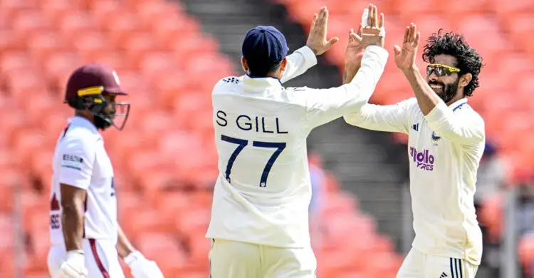 ওয়েস্ট ইন্ডিজকে ইনিংস হারের লজ্জাই দিলো ভারত