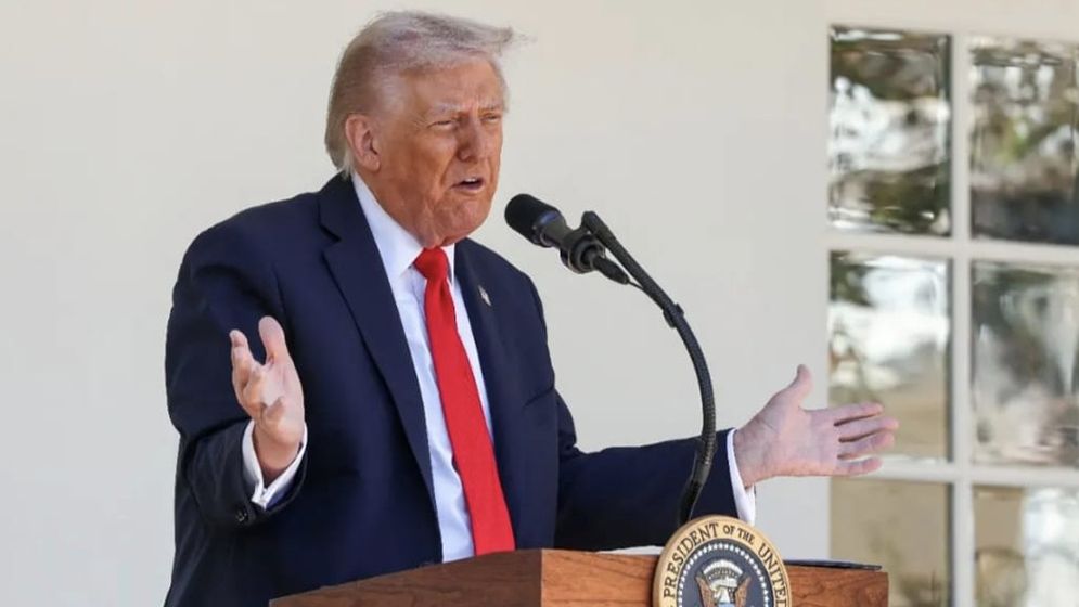 আসিয়ান শীর্ষ সম্মেলনে যোগ দিচ্ছেন ট্রাম্প