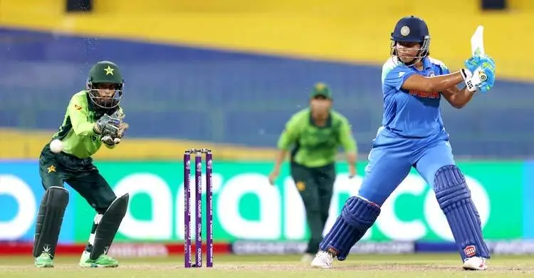 পাকিস্তানকে ২৪৮ রানের লক্ষ্য দিলো ভারত