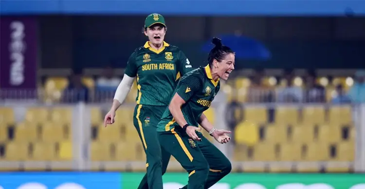 ইংল্যান্ডকে বিদায় করে প্রথমবার বিশ্বকাপ ফাইনালে দক্ষিণ আফ্রিকা