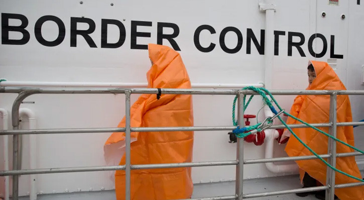 জার্মানিতে আশ্রয় আবেদন অর্ধেকে নেমে এসেছে