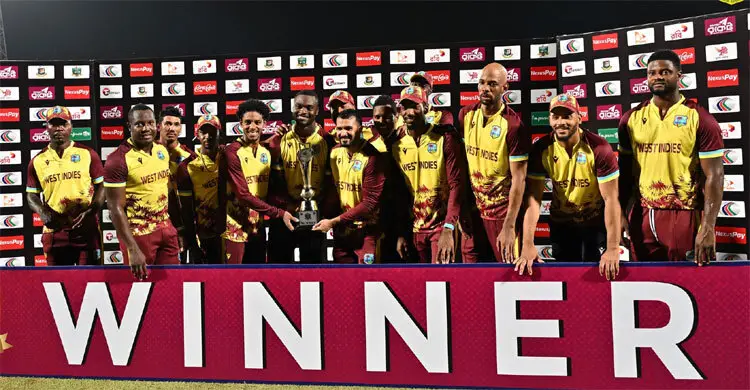 রোমারিওর হ্যাটট্রিক, হোয়াইটওয়াশ বাংলাদেশ