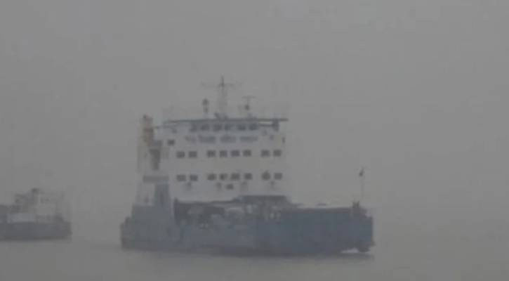 পাটুরিয়া-দৌলতদিয়া-আরিচা-কাজিরহাটে ফেরি চলাচল বন্ধ