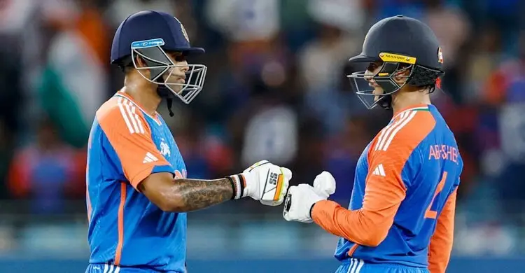 শুরু পাঁচ ম্যাচের টি-টোয়েন্টি সিরিজ, টস হেরে ব্যাটিংয়ে ভারত