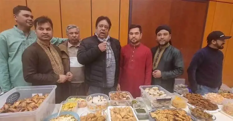 জার্মানির ফ্রাঙ্কফুর্টে প্রবাসীদের শীতকালীন পিঠা উৎসব