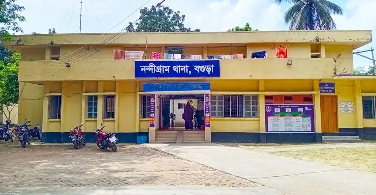 বগুড়ায় ট্রাক-মোটরসাইকেল সংঘর্ষে দুই স্কুলছাত্র নিহত