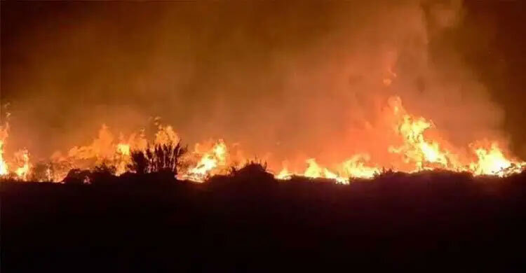 ৯ ঘণ্টার চেষ্টায় নিয়ন্ত্রণে মাতারবাড়ি বিদ্যুৎকেন্দ্রের আগুন