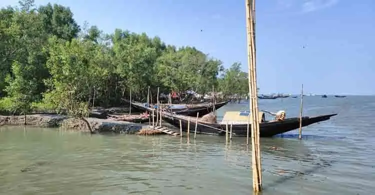 সুন্দরবন থেকে ‘ডন বাহিনী’ পরিচয়ে ১৯ জেলেকে অপহরণ