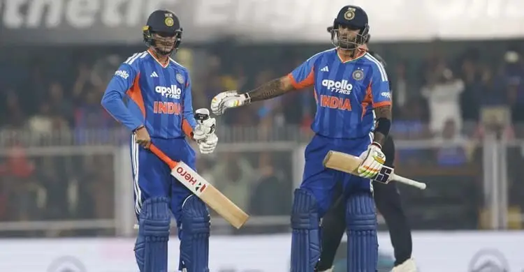 অভিষেক-সূর্যের ঝড়ে ১০ ওভারে জিতে সিরিজ ভারতের