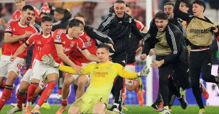 চ্যাম্পিয়ন্স লিগ রিয়ালের বিপক্ষে শেষ মুহূর্তে গোলকিপারের গোলে প্লে-অফে বেনফিকা