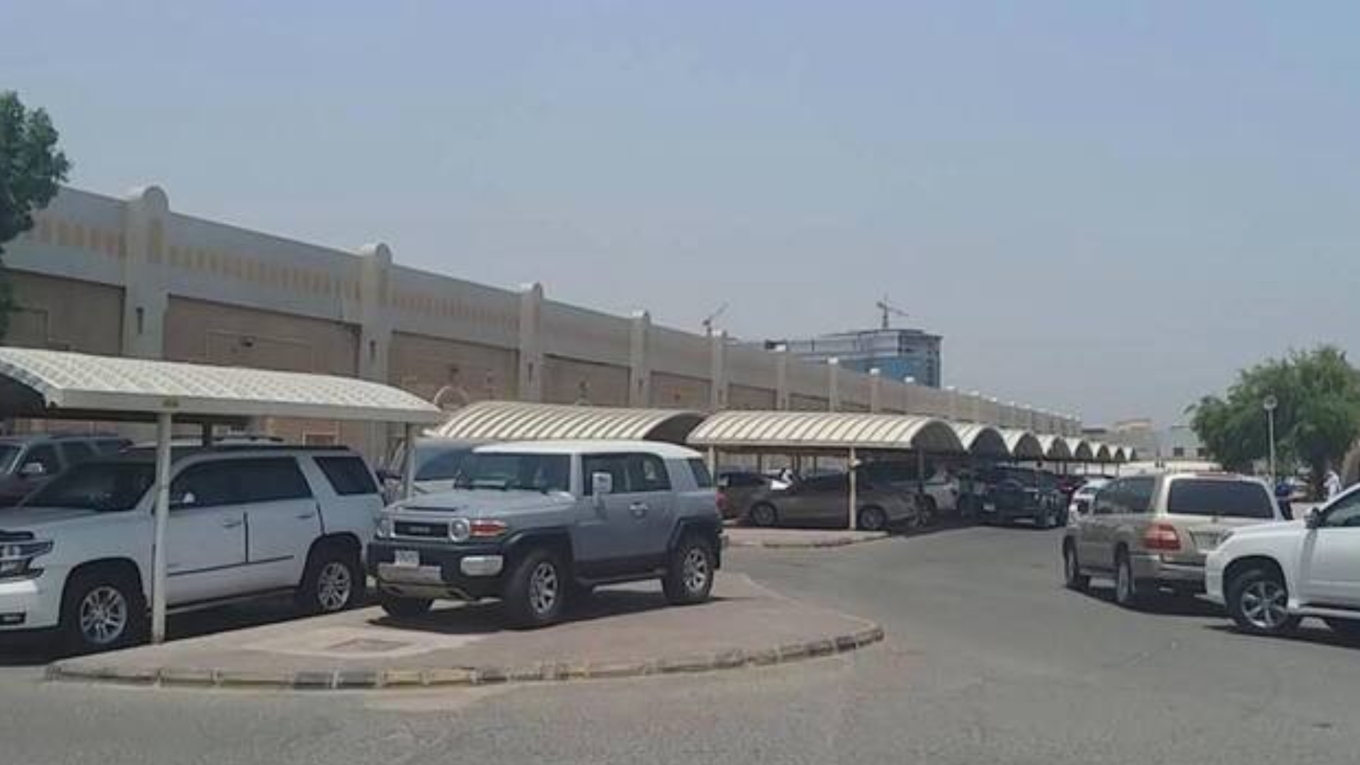 কুয়েতে দুই বাংলাদেশিকে গাড়িচাপা, একজন নিহত