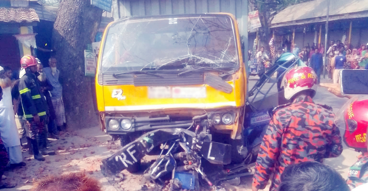 কাভার্ডভ্যান চাপায় প্রাণ গেলো অটোরিকশার দুই যাত্রীর