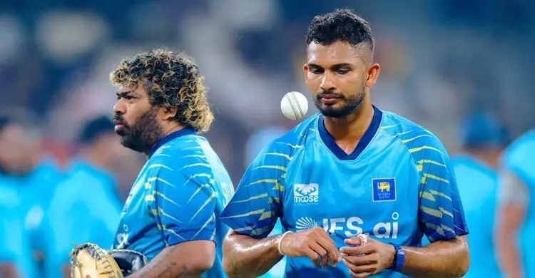 টস জিতে নিউজিল্যান্ডকে ব্যাটিংয়ে পাঠালো শ্রীলঙ্কা