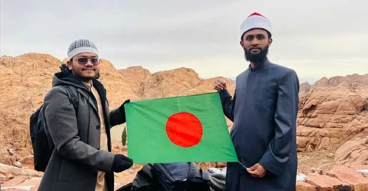 মিশরে বাংলাদেশি শিক্ষার্থীদের ব্যতিক্রমী শিক্ষা সফর