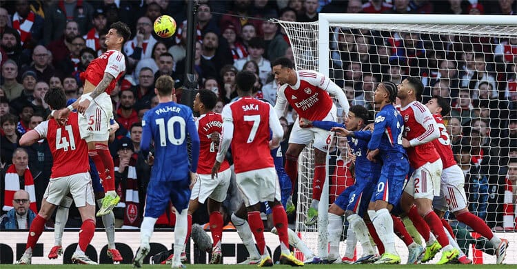 চেলসিকে হারিয়ে পাঁচ পয়েন্টের ব্যবধান তৈরি করলো আর্সেনাল