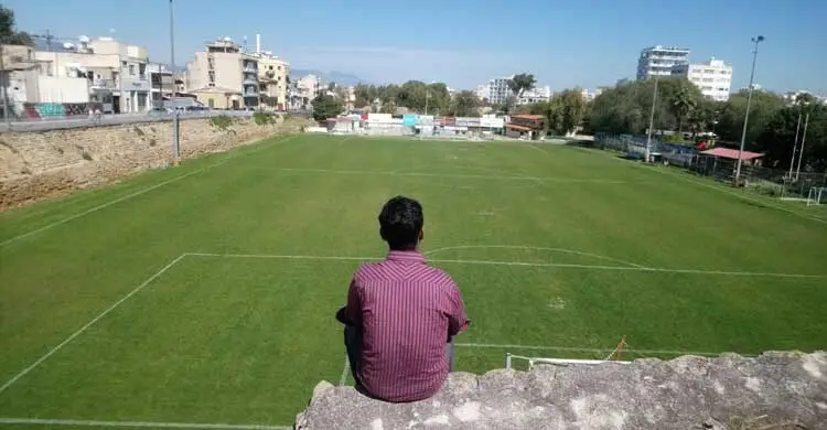 সাইপ্রাসে বেকার দিন কাটাচ্ছেন হাজারো বাংলাদেশি শিক্ষার্থী