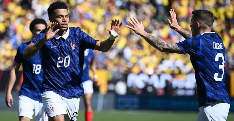 দেজিরে দুয়ের জোড়া গোলে কলম্বিয়াকে হারালো ফ্রান্স