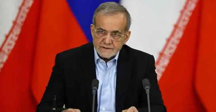 শত্রুদের বিরুদ্ধে কঠোর হামলা চলবে: ইরানের প্রেসিডেন্ট