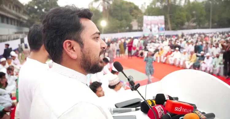 রাষ্ট্রপতিকে অপসারণ করে গ্রেফতারের দাবি নাহিদ ইসলামের