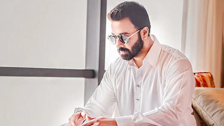 ধ্বংসের মুখে ইন্ডাস্ট্রি, তবুও শাকিব খানের জয়যাত্রা অব্যাহত