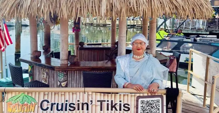 সেন্ট পিটার্সবার্গে এক স্বপ্নময় ভেসে চলা