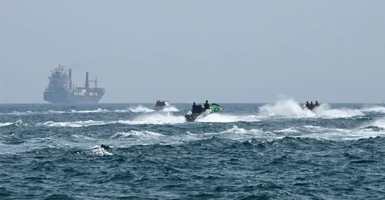 ভারতীয় জাহাজে গুলি, ইরানের রাষ্ট্রদূতকে তলব করে উদ্বেগ প্রকাশ