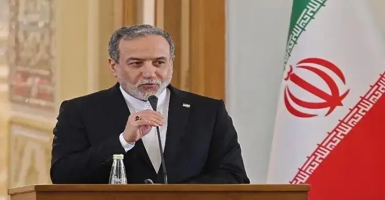 তেজস্ক্রিয় বিকিরণ উপসাগরীয় দেশগুলোতে প্রাণের অস্তিত্ব শেষ করে দেবে ইরানের পররাষ্ট্রমন্ত্রী