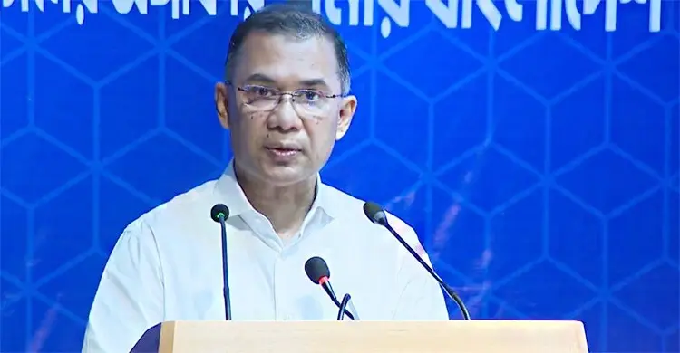 মেধানির্ভর জনপ্রশাসন গড়ে তুলতে সরকার বদ্ধপরিকর: প্রধানমন্ত্রী