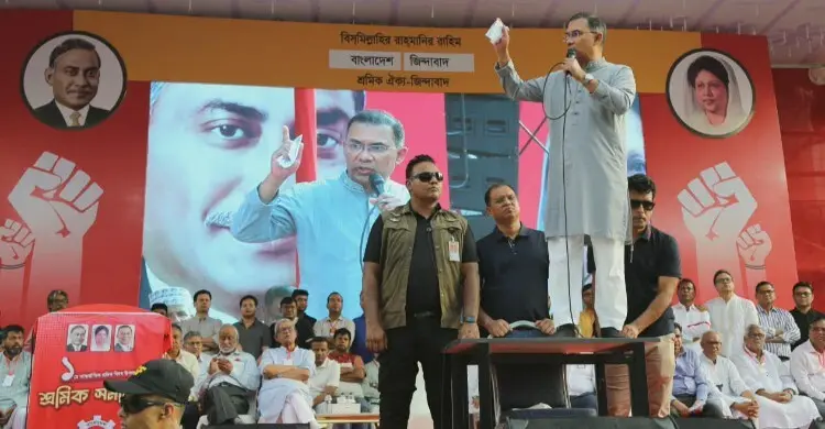 দেশ গড়ার শ্রমিক হতে নিজের নাম লেখান: প্রধানমন্ত্রী